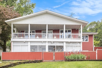 28756 Cedarama Dr, Marcellus, MI 49067