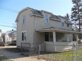 1203 S 4th Ave, Maywood, IL 60153