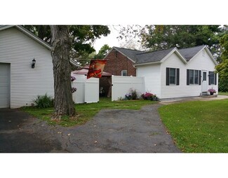 34 Lucerne Rd, Springfield, MA 01119