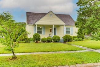 8140 Kenwood Dr, Norfolk, VA 23518
