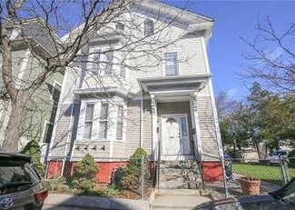 219 Bellevue Ave, Providence, RI 02907