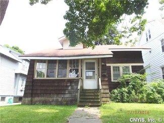 144 Loma Ave, Syracuse, NY 13208