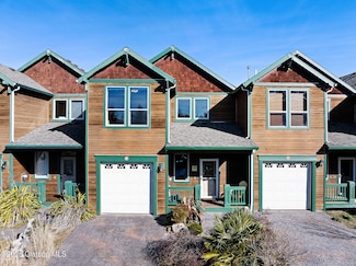 12 NW 17th Place, Warrenton, OR 97146