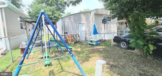 111 Cougar Cir, Lothian, MD 20711