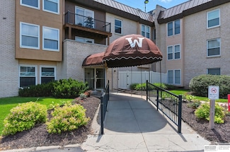12727 W Dodge Rd Unit 124C, Omaha, NE 68154
