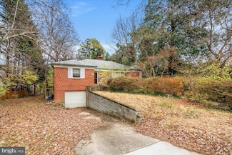 709 Greyrock Dr, Silver Spring, MD 20910