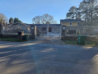 6419 Edenfield Dr, Lithonia, GA 30058