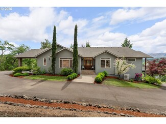 322 Monta Vista Ln, Roseburg, OR 97471