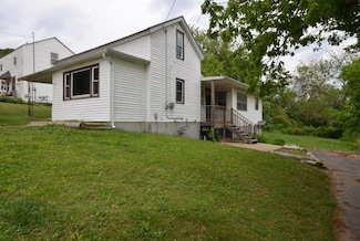 512 E North St, Whitewater, WI 53190