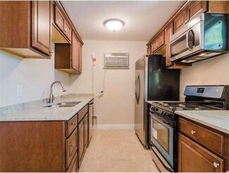 81 Columbus Ave, Waltham, MA 02451