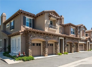 21953 Bella Vista Place Unit 65, Chatsworth, CA 91311