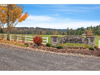 20377 S Shore Vista Dr, Oregon City, OR 97045