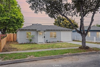 6022 Camerino St, Lakewood, CA 90713