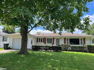 409 Neva Place, West Burlington, IA 52655