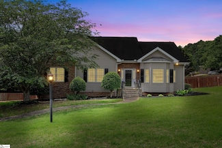 100 Saint Lukes Cir, Easley, SC 29642