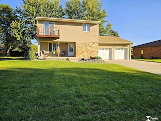 604 Swartzendruber Dr, Shickley, NE 68436