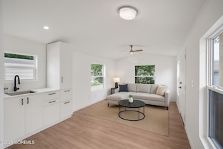 1820 New Jersey 35 Unit 39, Wall Township, NJ 07719