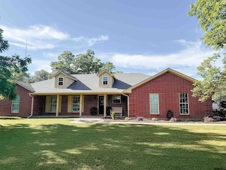 128 Colorado St, van, TX 75790