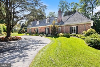 514 Fishers Rd, Bryn Mawr, PA 19010
