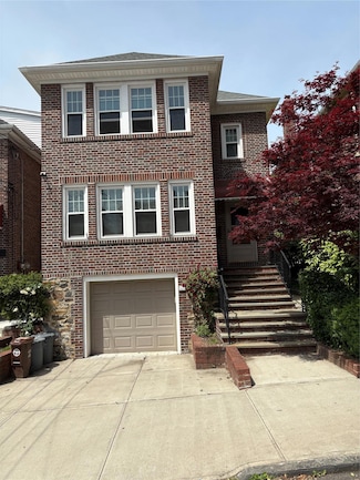 4279 Oneida Ave, Bronx, NY 10470