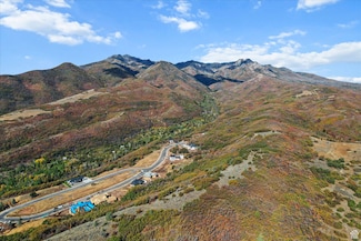 6250 Robinson Ln Unit 221, Mountain Green, UT 84050