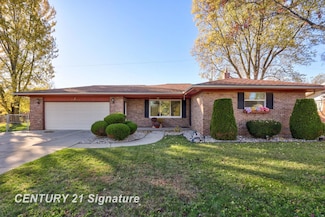 3372 Studor Rd, Saginaw, MI 48601