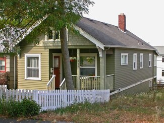 405 S 30th St, Tacoma, WA 98402