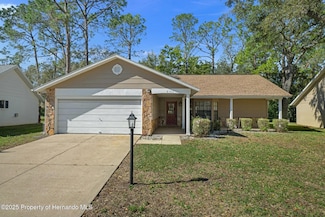 2193 Pebble Beach Dr, Spring Hill, FL 34606