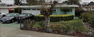 2548 Baylor St, East Palo Alto, CA 94303