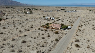 2833 Calhoun St, Thermal, CA 92274