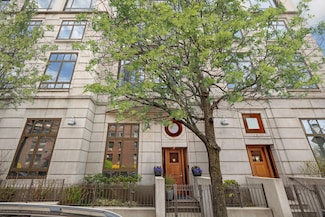 1 Morton Square Unit TH3, New York, NY 10014