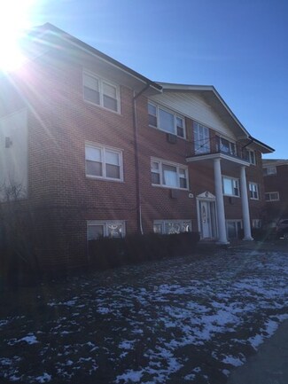 7831 43rd St Unit 1C, Lyons, IL 60534