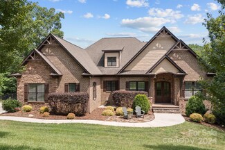 132 Montclair Dr, Mooresville, NC 28117
