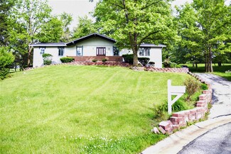 14 Talisman Way Dr, Florissant, MO 63034