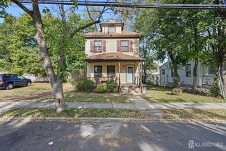 12 Sherman St, Jamesburg, NJ 08831
