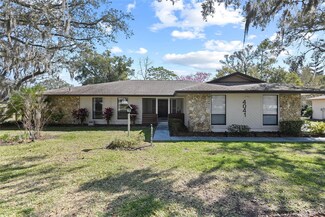 4041 Yacht Ct, Winter Park, FL 32792