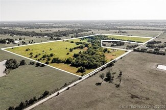 1978 E Davis Rd, Durant, OK 74701