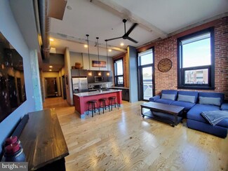 41 W Lemon St Unit 406, Lancaster, PA 17603