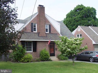 69 S College Ave, Flourtown, PA 19031