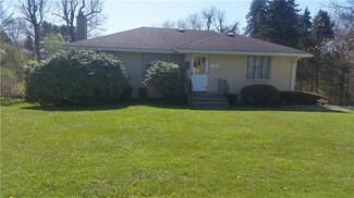 119 Elm Dr, Trafford, PA 15085