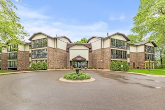 7200 Cahill Rd Unit 105, Edina, MN 55439