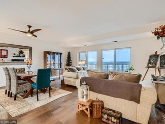 8121 34th Ave S Unit 405, Bloomington, MN 55425