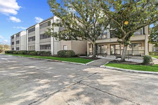 3025 Walnut Bend Ln Unit 35, Houston, TX 77042