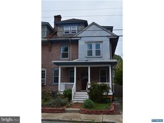 708 W 23rd St, Wilmington, DE 19802