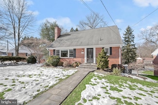 9802 Cable Dr, Kensington, MD 20895