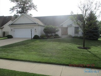 8325 Water Park Dr, Holland, OH 43528