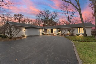 1437 Wilderness Dr, Schererville, IN 46375