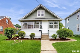 1718 13th Ave, Moline, IL 61265