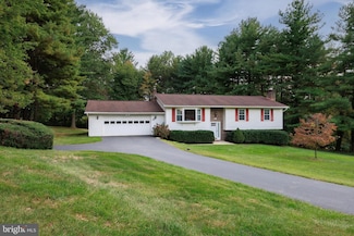 2813 Rainbow Dr, Westminster, MD 21157