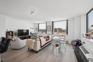 551 Observer Hwy Unit 11A, Hoboken, NJ 07030